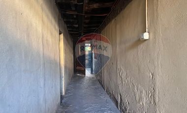 VENTA DE CASA CON 8 DEPARTAMENTOS INTERIORES