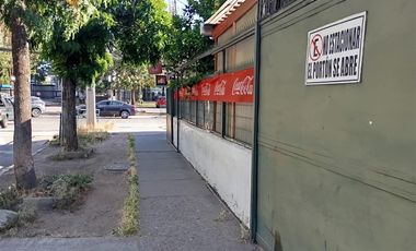 Local Comercial en Arriendo en Rodrigo de Araya esquina Williams Rebolledo