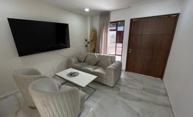 Casa en conjunto cerrado La Castellana, amplitud, confort y seguridad