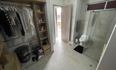 Casa en conjunto cerrado La Castellana, amplitud, confort y seguridad