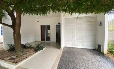 🏡 Casa en Vallejo Montería 2 habitaciones, con garaje eléctrico y opción de ampliación