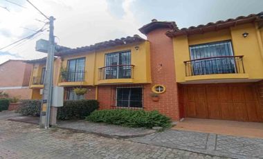 CASA EN ARRIENDO UBICADO EN LA CEJA SECTOR VIVA LA CEJA