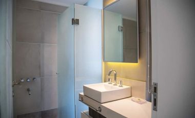 Casa en venta - 5 Dormitorios 8 Baños - Cariló