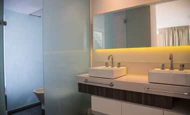 Casa en venta - 5 Dormitorios 8 Baños - Cariló