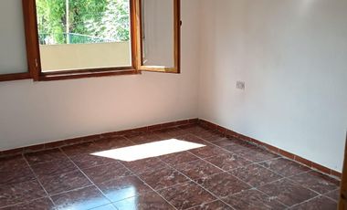 PH 3 ambientes en Planta Alta con Amplio Balcón Aterrazado