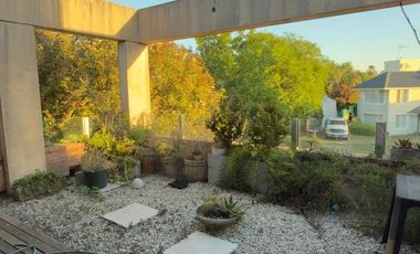 Casa EN ALQUILER EN VALLE ESCONDIDO BARRIO LOS CIELOS