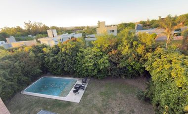 Casa EN ALQUILER EN VALLE ESCONDIDO BARRIO LOS CIELOS