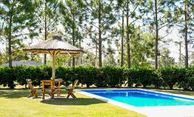 Casa en venta - 1 Dormitorio 2 Baños - Baradero