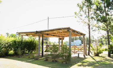 Casa en venta - 1 Dormitorio 2 Baños - Baradero