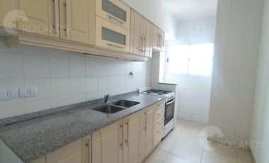 Alquiler Departamento 2 ambientes balcón  en Caseros