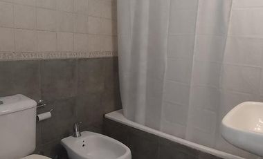 Alquiler Departamento 2 ambientes balcón  en Caseros