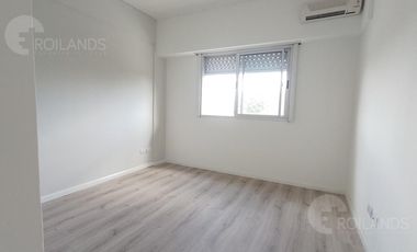 Alquiler Departamento 2 ambientes balcón  en Caseros