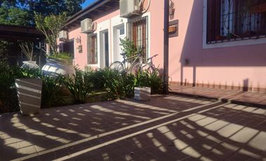 Casa en venta - 2 Dormitorios 1 Baño - Carmen de Areco