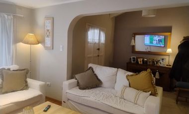 Casa en venta - 4 Dormitorios 3 Baños - Carmen de Areco