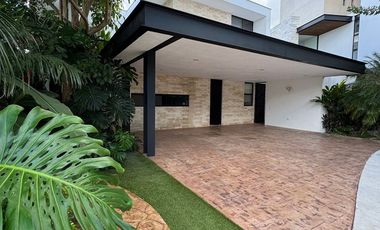 CASA EN VENTA EN RESIDENCIAL ALLEGRA, CABO NORTE, STA GERTRUDIS COPO, MERIDA