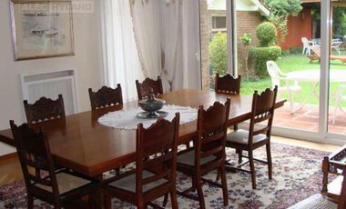 Casa con pileta en venta y alquiler en Martínez, Vias/Libert., San Isidro