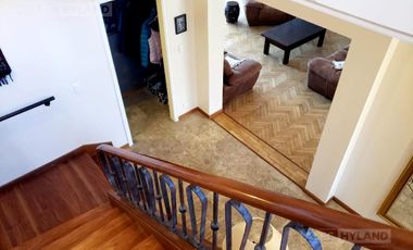 Casa con pileta en venta y alquiler en Martínez, Vias/Libert., San Isidro