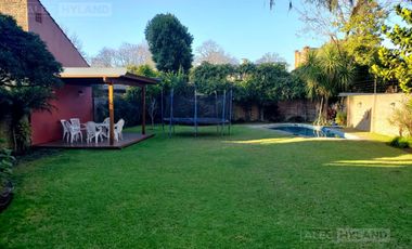 Casa con pileta en venta y alquiler en Martínez, Vias/Libert., San Isidro