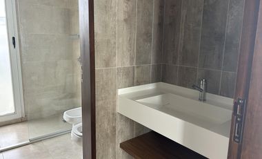 A la laguna casa con 3 dormitorios en venta y/o alquiler en BARBARITA.