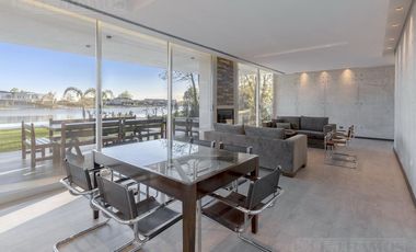 A la laguna casa con 3 dormitorios en venta y/o alquiler en BARBARITA.