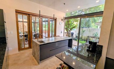 Casa  en venta para estrenar en Club de Golf la Ceiba