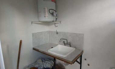 Casa en alquiler - 2 Dormitorios 1 Baño - City Bell