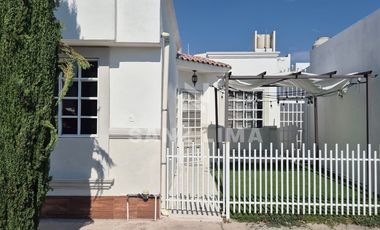 Fracc. Gran Hacienda: Casa de un piso con 3 recámaras.