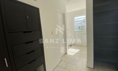 Las Fuentes: Casa en privada con acceso controlado