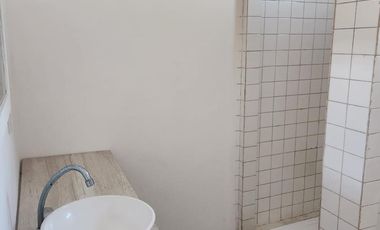 Departamento / Oficina 1 piso por escalera 3 ambientes Villa Adelina muy luminoso