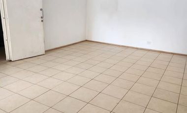 Departamento / Oficina 1 piso por escalera 3 ambientes Villa Adelina muy luminoso