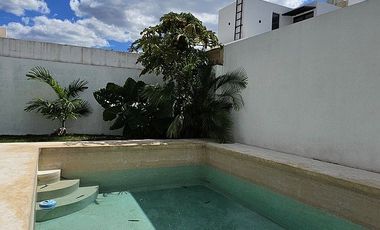 Casa en Zendera, con doble altura y recamara en planta baja