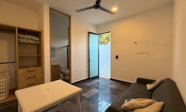 CASA EN VENTA PRIVADA ZENDERA, Ubicada en Conkal al Norte de Mérida