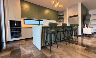 CASA EN VENTA PRIVADA ZENDERA, Ubicada en Conkal al Norte de Mérida