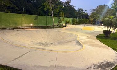 CASA EN VENTA PRIVADA ZENDERA, Ubicada en Conkal al Norte de Mérida