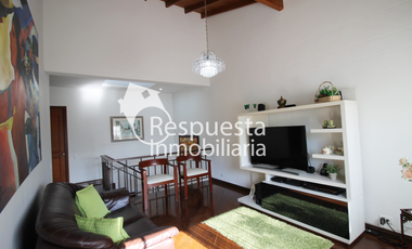 Vendo casa el poblado loma  parra unidad cerrada. Medellin. ✅