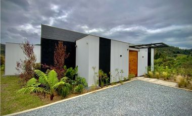 Venta Casa Campestre NUEVA moderna  Parcelacion El Retiro