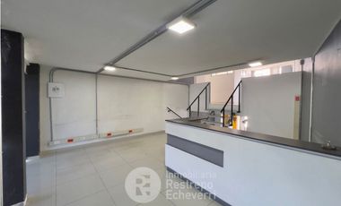 Local comercial en arriendo, Avenida Santander. Manizales.