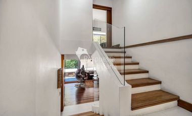 CASA EL POBLADO SECTOR COLEGIO MARY MOUNT. ✅