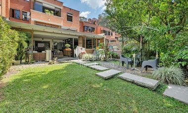 CASA EL POBLADO SECTOR COLEGIO MARY MOUNT. ✅