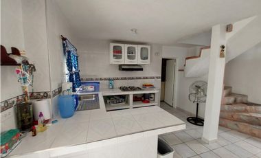 VENTA EXCELENTE CASA UBICADA EN CHINAUTA CUNDINAMARCA