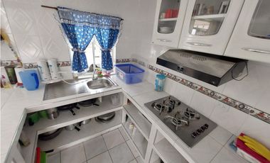 VENTA EXCELENTE CASA UBICADA EN CHINAUTA CUNDINAMARCA