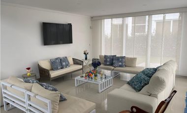 VENTA EXCELENTE CASA CAMPESTRE A PUERTA CERRADA FUSAGASUG C/MARCA