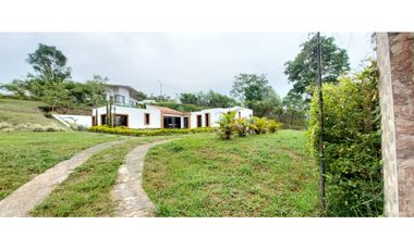 VENTA ESPECTACULAR CASA UBICADA EN FUSAGASUGA CUNDINAMARCA