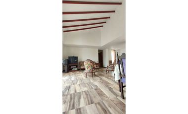 VENTA ESPECTACULAR CASA UBICADA EN FUSAGASUGA CUNDINAMARCA