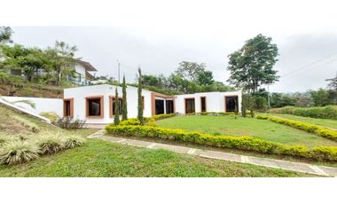 VENTA ESPECTACULAR CASA UBICADA EN FUSAGASUGA CUNDINAMARCA