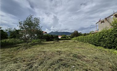 VENTA ESPECTACULAR LOTE DENTRO DEL MEJOR CONDOMINIO DE CHINAUTA