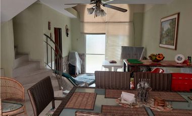 VENTA LINDISIMA CASA CAMPESTRE EN CHINAUTA CUNDINAMARCA