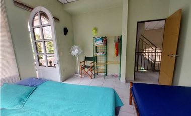 VENTA LINDISIMA CASA CAMPESTRE EN CHINAUTA CUNDINAMARCA