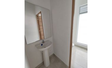 VENTA LINDA CASA EN EL MEJOR CONDOMINIO DE CHINAUTA CUNDINAMARCA