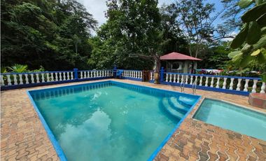 Venta de finca recreativa en San Jerónimo